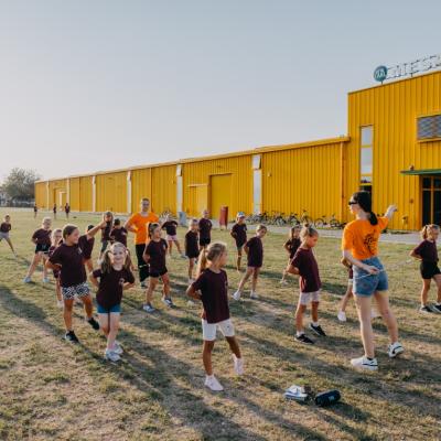 Mazoretkinje Nedelisca 82