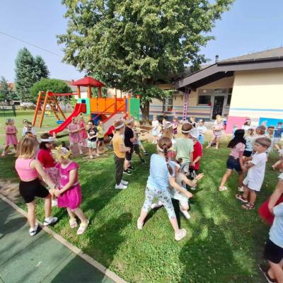 Img C13a2ccb67308a087b135a8f3f46ee46 V