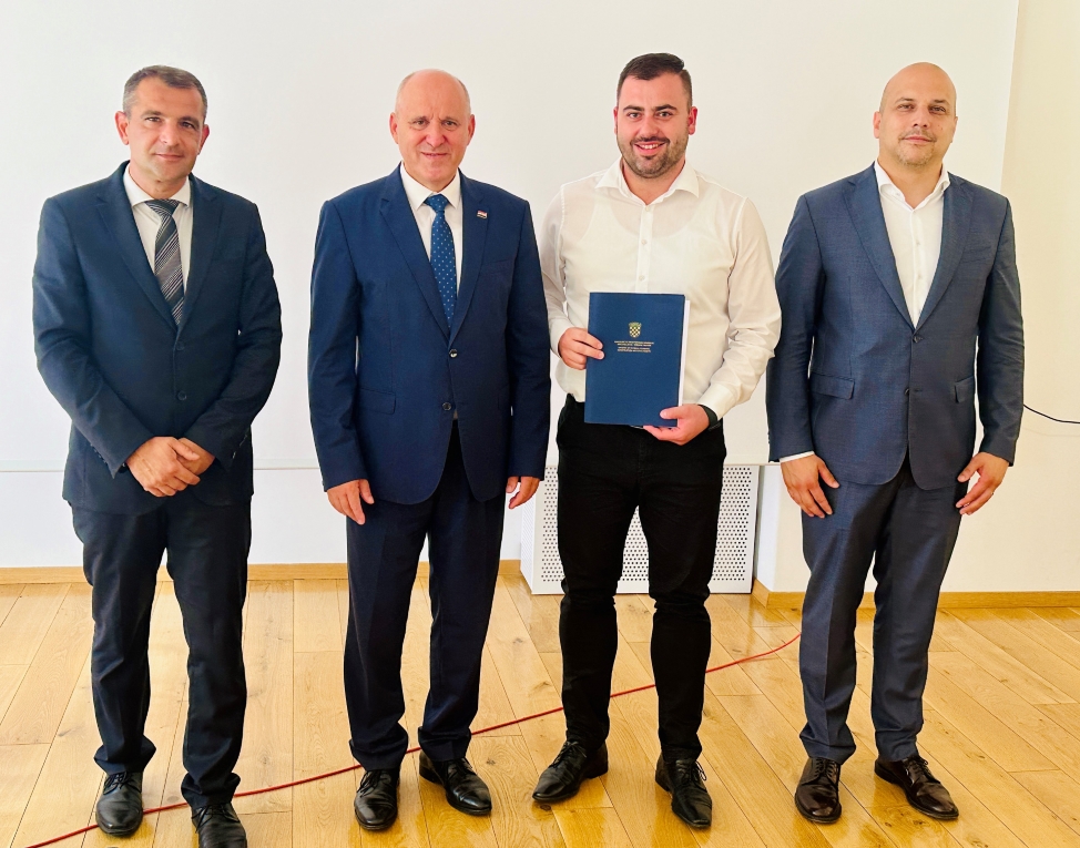 Ugovor za energetsku obnovu Doma kulture Macinec